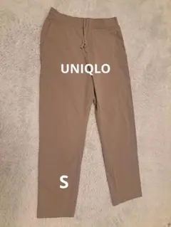 UNIQLO　ユニクロ　ベージュ ウエストゴム ジョガーパンツ　エアリズム　①