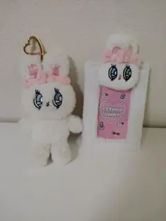 Esther Bunny ぬいぐるみキーホルダー＆カードホルダーのサムネイル