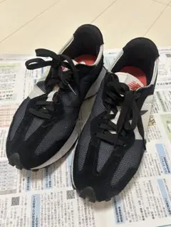 ニューバランス　スニーカー　25.5cm