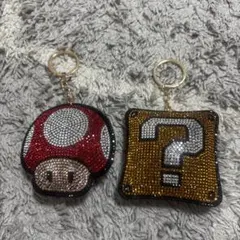 スーパーマリオキラキラキーホルダー2個セット
