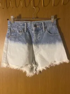 TO THE SEAグラデーションデニムショートパンツのサムネイル