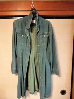 レトロ　デニムショート丈ワンピース ライトブルー