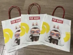 ラブブ　ユニバース　ショップ袋付き 楽天市場】【◇正規品◇】Pop Mart Labubu The Monsters Big