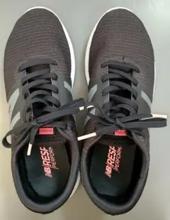 New Balance ランニングシューズ ブラック