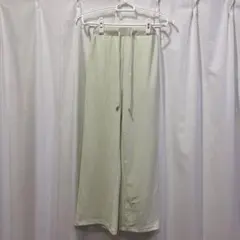 ワイドパンツ