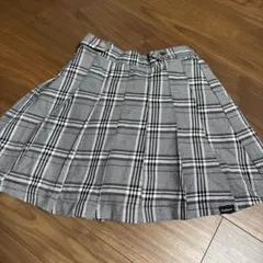 pinklatte スカート　１４０cm ２枚セット