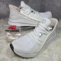 【New balance】POWHER スニーカー　ランニングシューズ