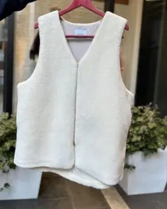 trois テディボアハーフジレ