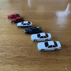 ミニカー 5台セット 赤 白 黒