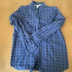 H&M フリル付き蝶々模様シャツ