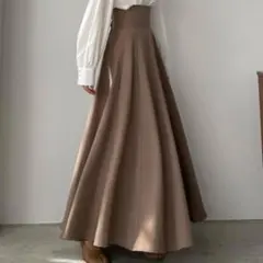 Louere 薄手ハイウエストボリュームフレアスカート