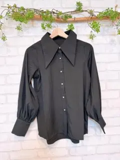 GRL 黒シャツ＊  服or鞄or靴2点ご購入で安い方半額！