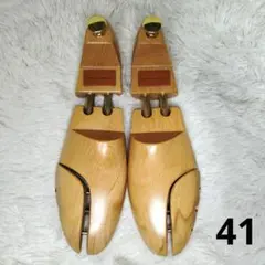 【美品】イセタンメンズ　木製シューツリー サイズ41のサムネイル
