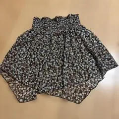 フェリシモ　パンツスタイルアクセント　花柄フレアスカート Mサイズ ブラウンのサムネイル