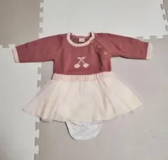 プティマイン　チェリー柄　ニット　ピンクロンパース