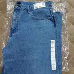 新品 UNIQLO ワイドストレートジーンズ 38インチ