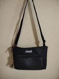 Coleman ブラック ショルダーバッグ