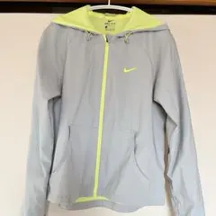 NIKE DRI-FIT ウィンドブレーカー