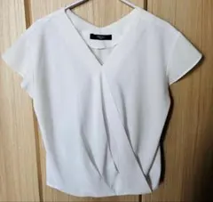 ホワイト/白カシュクール半袖トップス/カットソー/ブラウス〜フリーサイズ〜のサムネイル