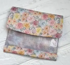 ファスナーポケット付きポーチ　＊リバティ＊ ハンドメイド