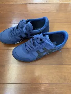 アシックス スニーカー