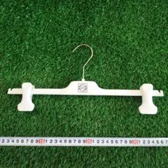 LOEWE　ハンガー