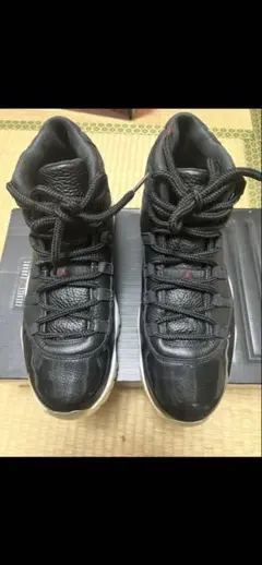 Air Jordan 11 ブラック