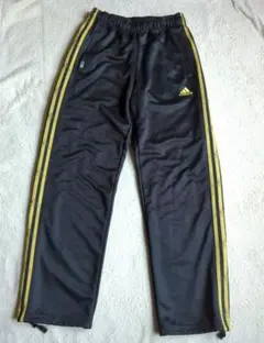 2026年最新】00s adidas トラックパンツの人気アイテム - メルカリ