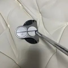 ODYSSEY WHITE HOT 2-BALL パターのサムネイル