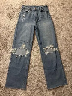 H&M ダメージジーンズ レディース　即購入OK!