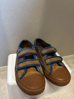ZARA キッズ スニーカー コーデュロイ 32 マジックテープ　20cmのサムネイル