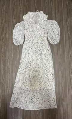 フラワープリント マキシドレス ホワイト