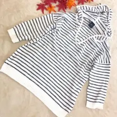 フード付きニット