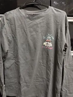グレーのキャラクター長袖Tシャツ S