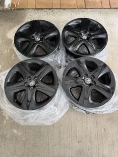 ハイエース ホイールキャップ ブラック 艶あり 新品 塗装品 ホイール