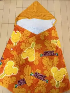 ディズニー　フード付きポンチョ　タオル