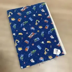 キルティング生地【106㎝×30㎝】はたらく車くるまハギレはぎれ青ブルー