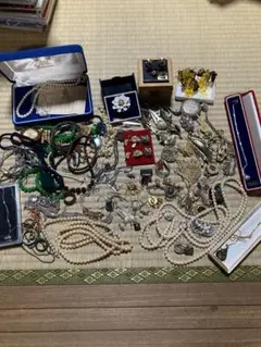 W*E様 アクセサリーなど　まとめ売り