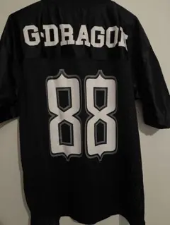 希少 G-DRAGON ジヨン Tシャツ ユニフォーム 88 黒 - メルカリ