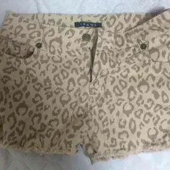 ショートパンツ