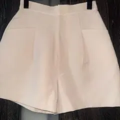 ハイウエストショートパンツ クリーム色