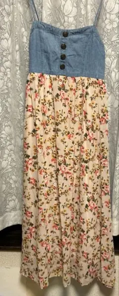 西内まりやコラボ‼️デニムトップ 花柄×キティ　ロングキャミワンピース