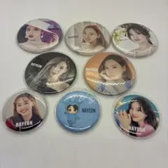 TWICE NAYEON缶バッジ　8点セット