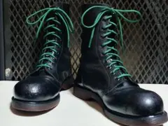 ドクターマーチン10ホール8 1/2 MADE IN ENGLAND　ホワイト社