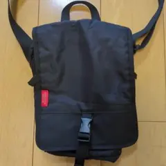 MANHATTAN PASSAGE ブラック ショルダーバッグ