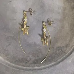 流星ピアス / イヤリング / スター