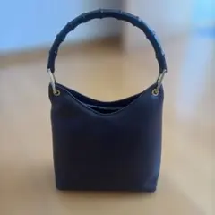 GUCCIショルダーバッグ ブラック MW08624 - メルカリ