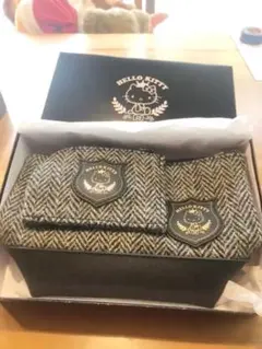 ハローキティポーチ新品 キーケースとポーチのセット