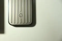 【希少品】RIMOWA iPhone16pro チタニウムケース