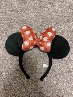 ディズニー　カチューシャ(リボンスパンコール)